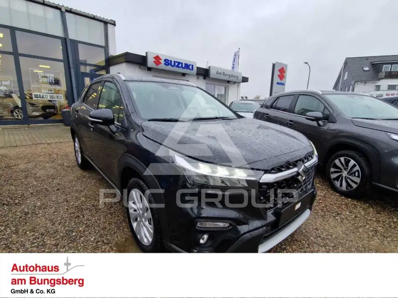 2025 Suzuki SX4