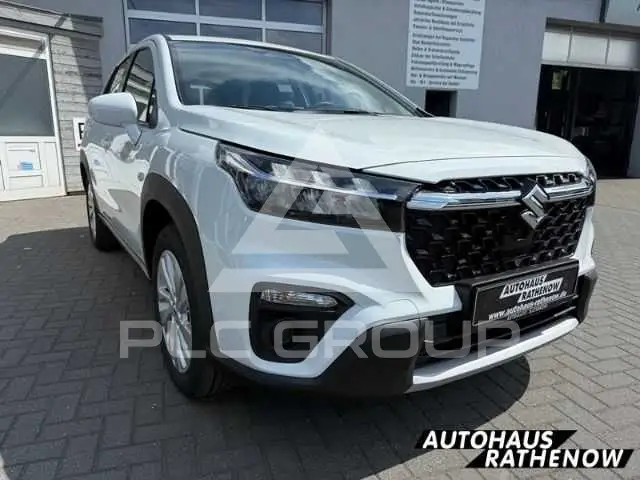 2025 Suzuki 
