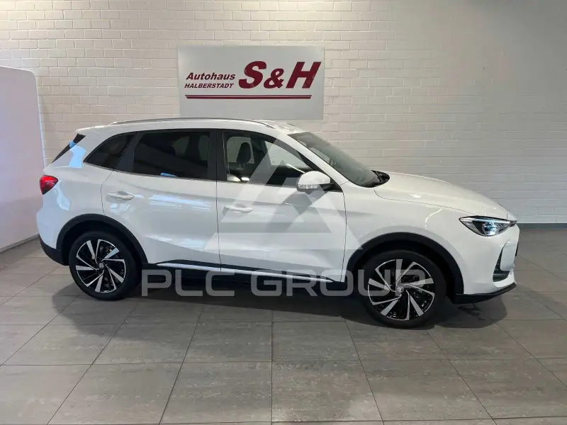 2025 MG ZS