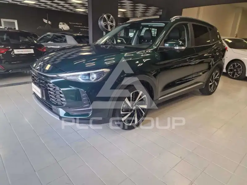 2025 MG ZS