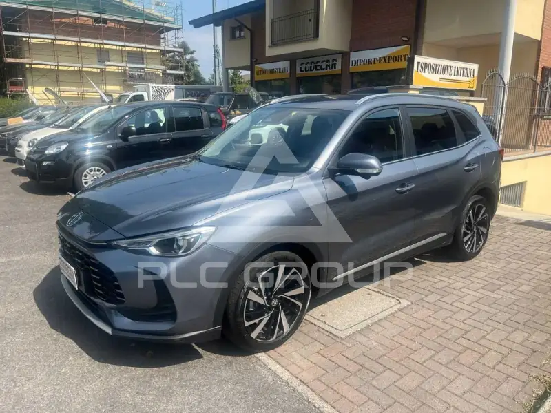 2025 MG ZS