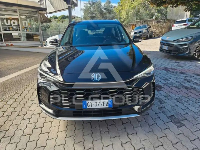 2025 MG ZS