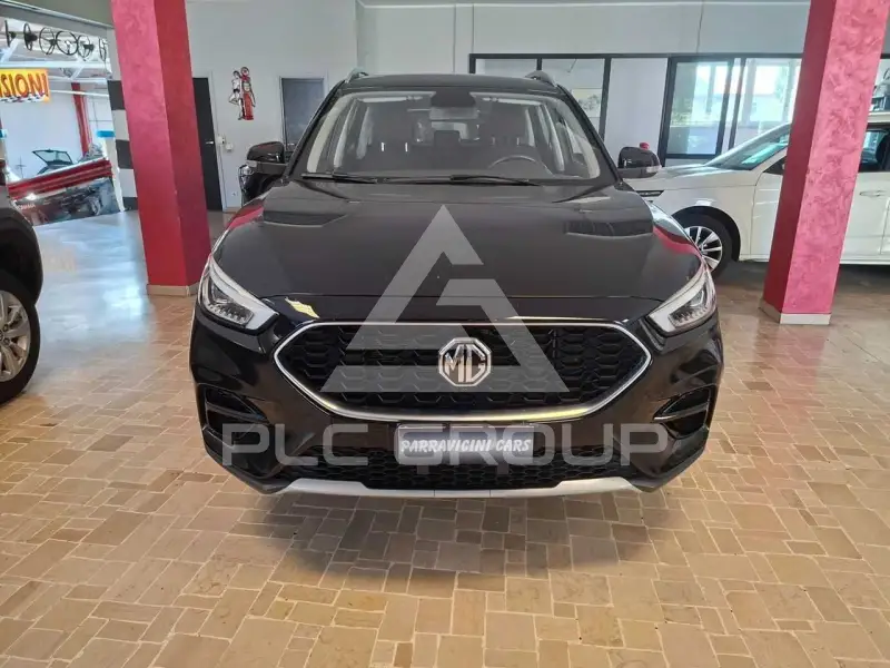 2025 MG ZS