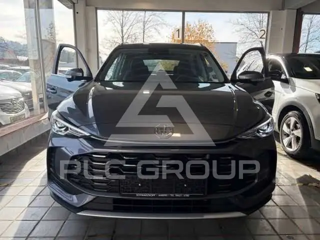 2025 MG ZS