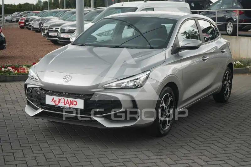 2025 MG MG3