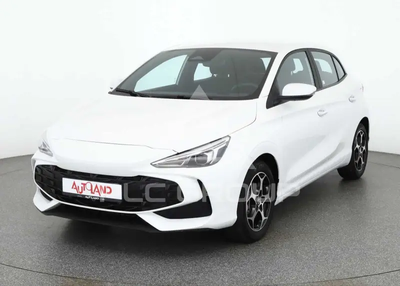 2025 MG MG3