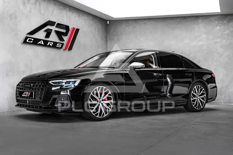 2025 Audi S8