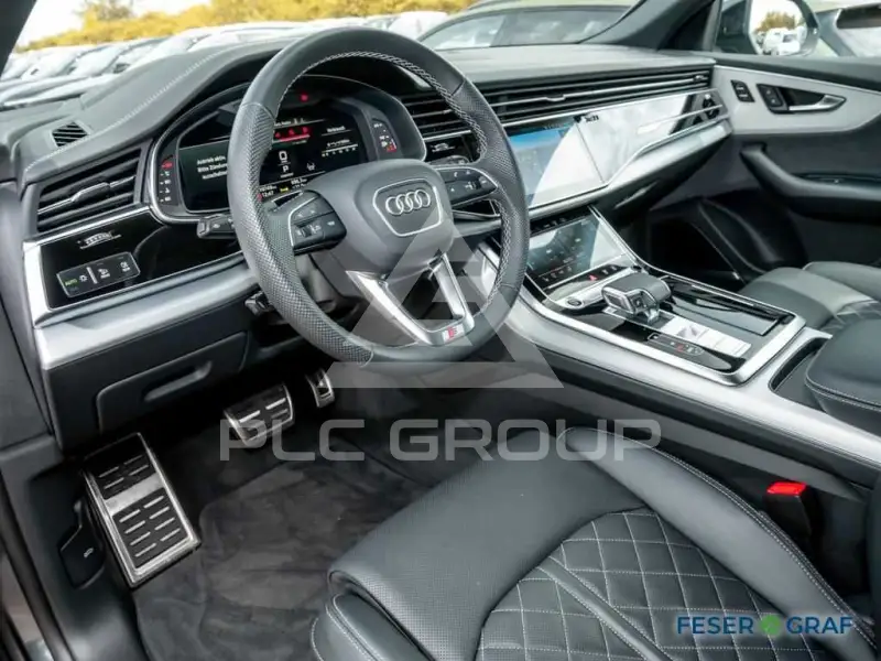 2025 Audi Q8