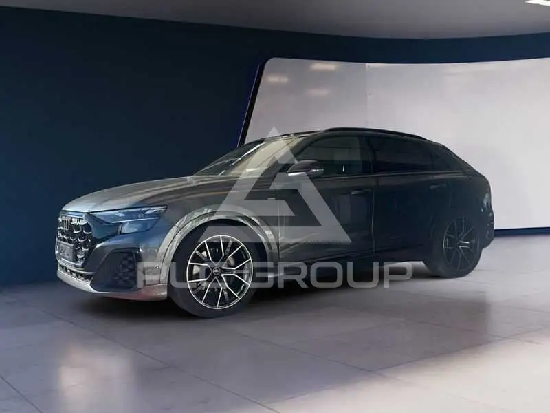 2025 Audi Q8