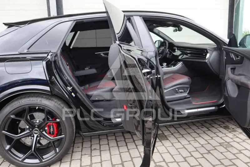 2025 Audi RS Q8