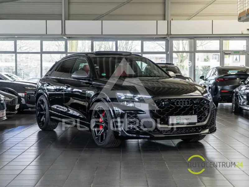 2025 Audi RS Q8