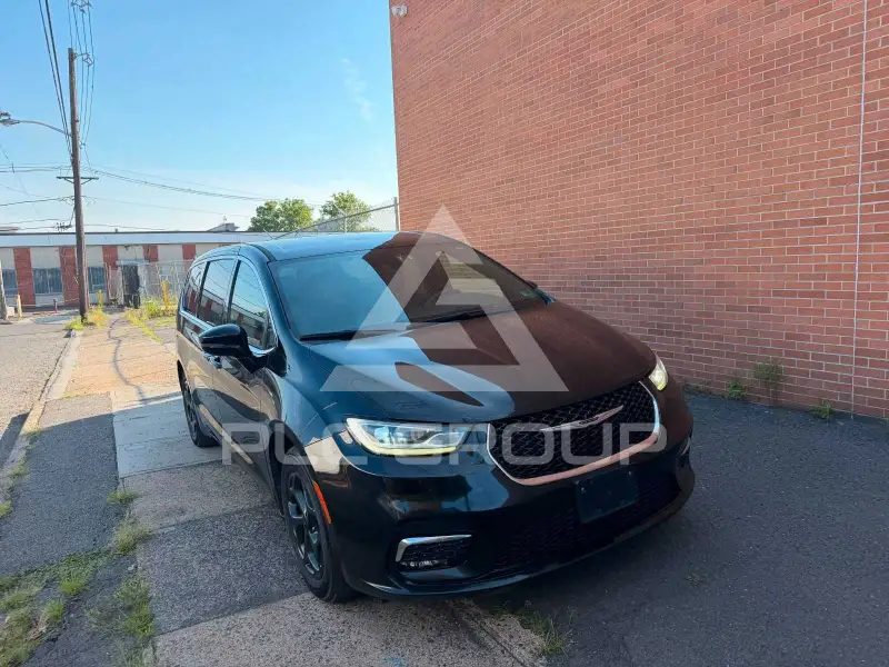 2025 Chrysler PACIFICA