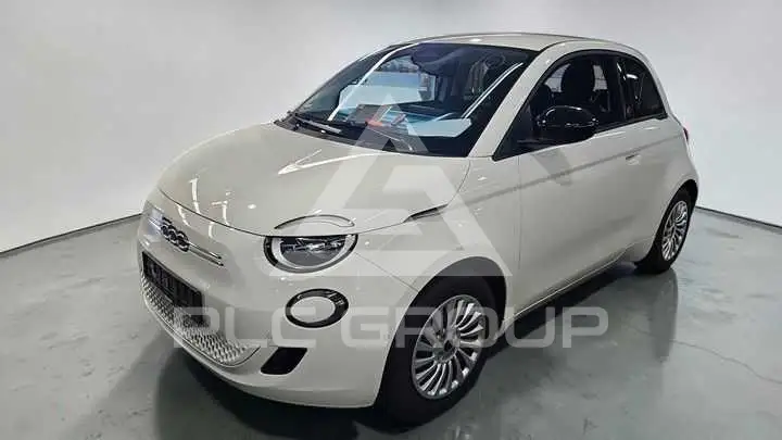2025 Fiat 500
