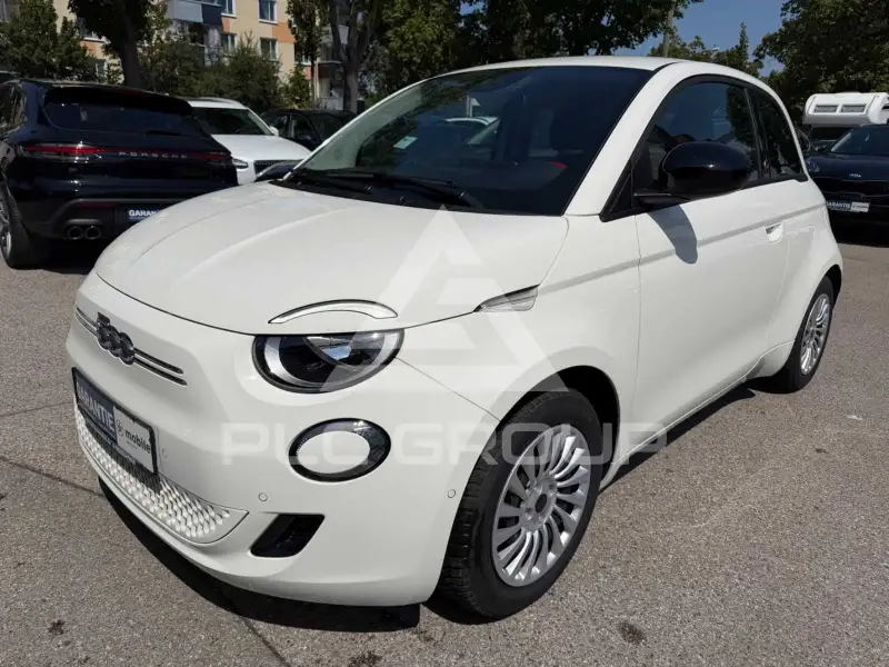 2025 Fiat 500