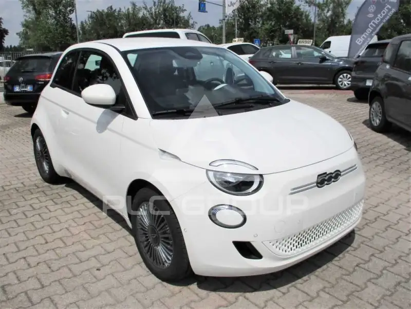 2025 Fiat 500