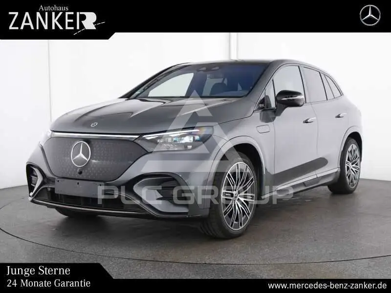 2025 Mercedes Benz EQE
