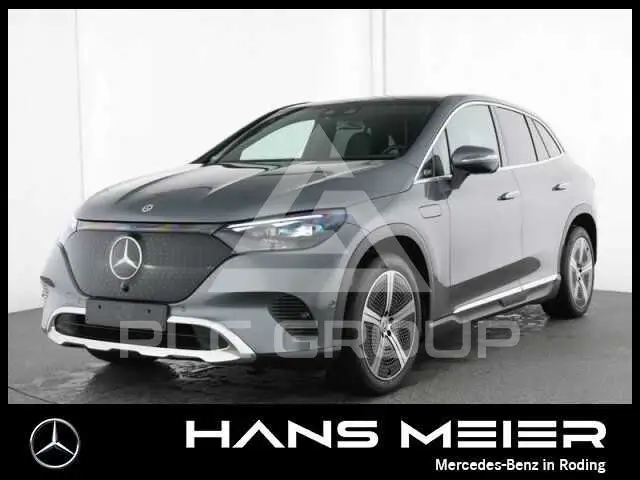 2025 Mercedes Benz EQE