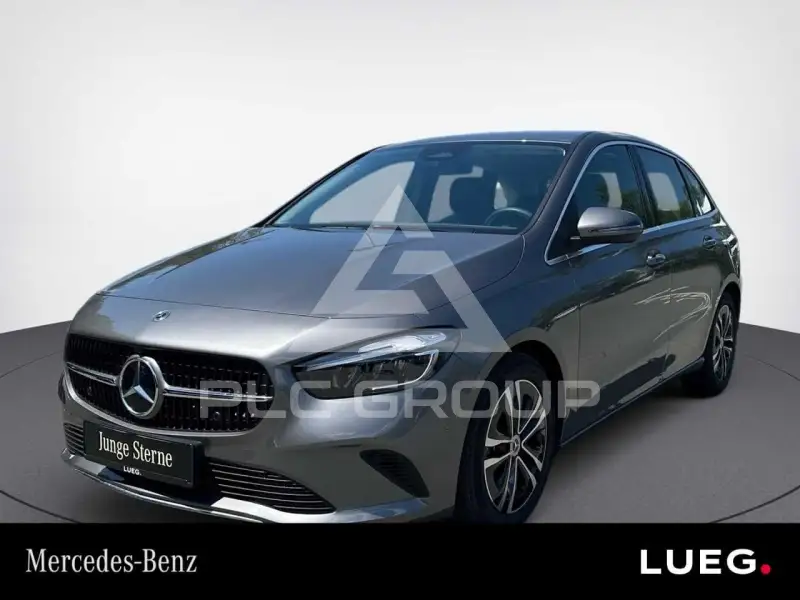 2025 Mercedes Benz B 200