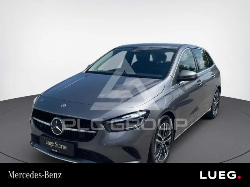 2025 Mercedes Benz B 200
