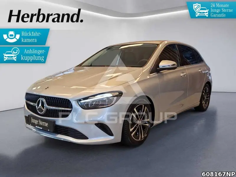2025 Mercedes Benz B 200