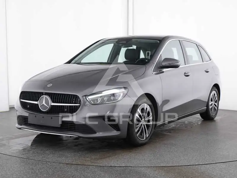 2025 Mercedes Benz B 200