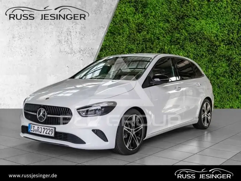 2025 Mercedes Benz B 200