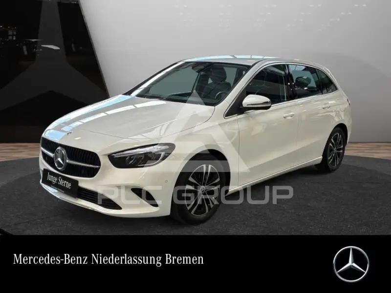 2025 Mercedes Benz B 200