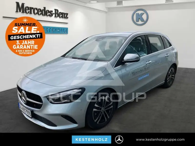 2025 Mercedes Benz B 200