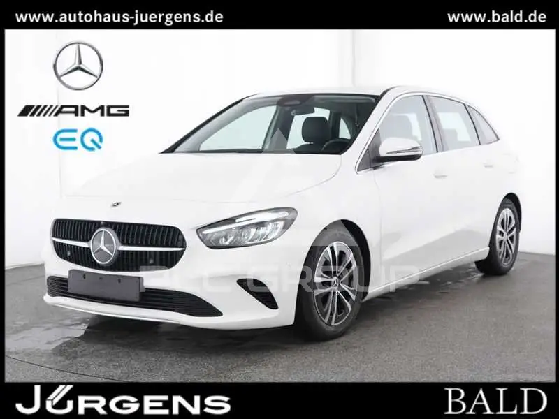 2025 Mercedes Benz B 200