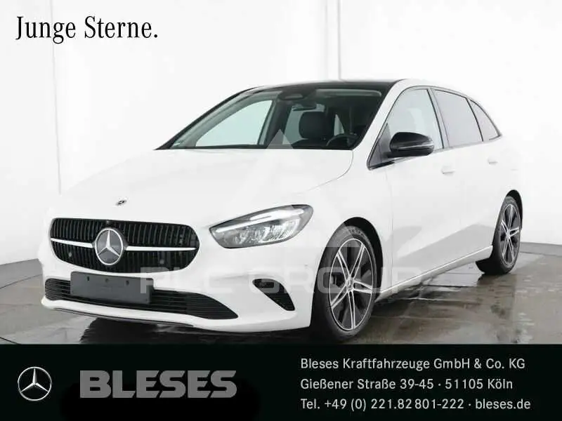 2025 Mercedes Benz B 200