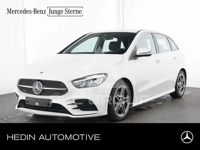 2025 Mercedes Benz B 200