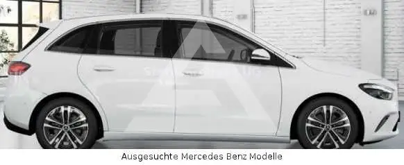 2025 Mercedes Benz B 200