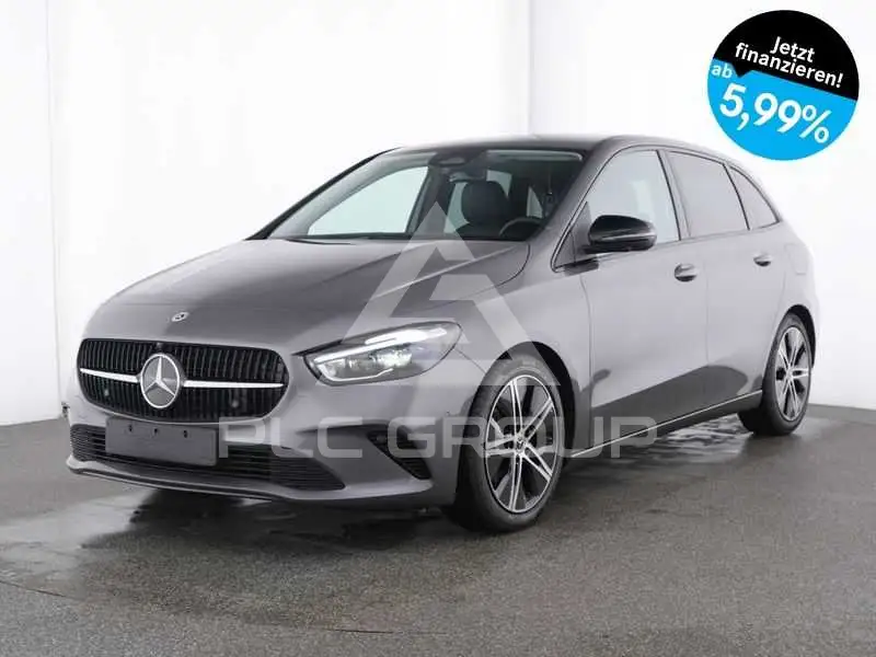 2025 Mercedes Benz B 200