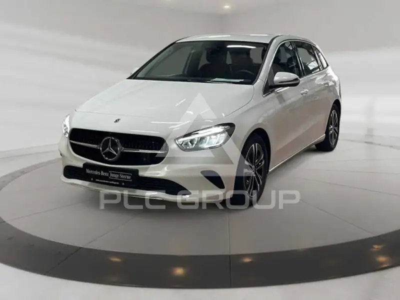 2025 Mercedes Benz B 200