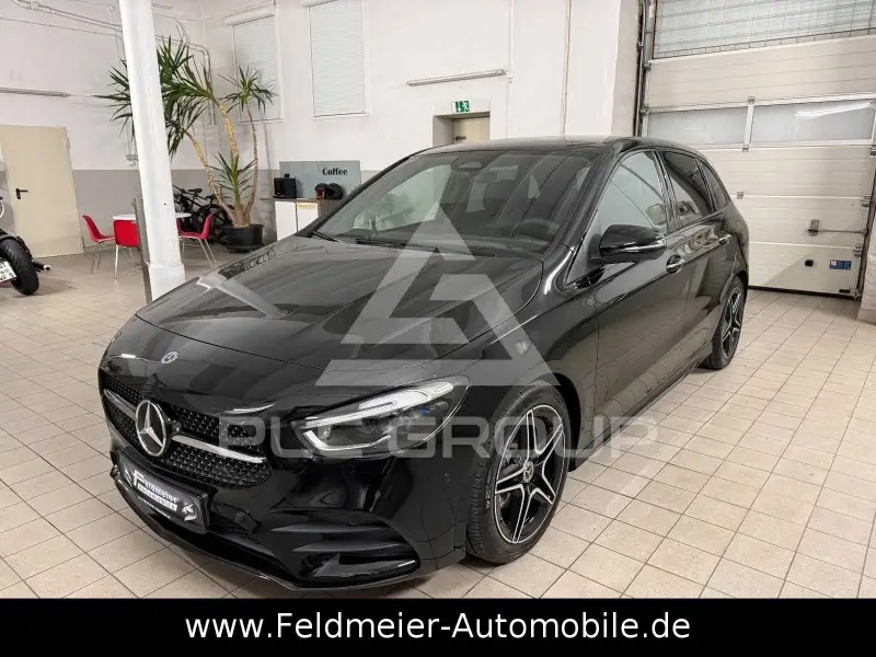 2025 Mercedes Benz B 200