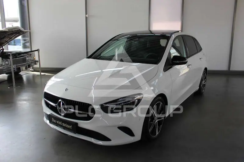 2025 Mercedes Benz B 200