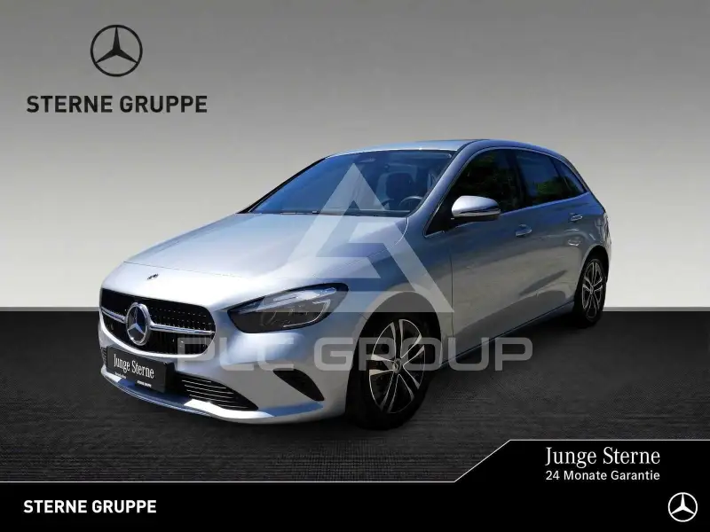 2025 Mercedes Benz B 200