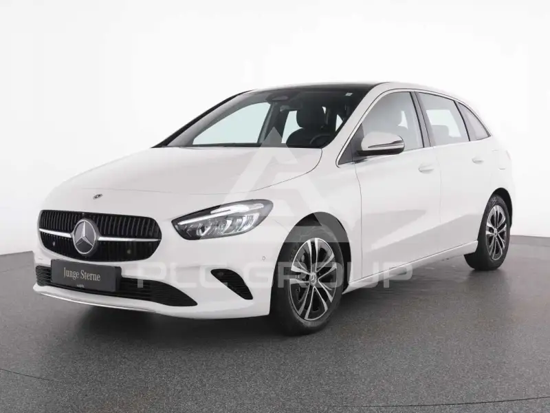 2025 Mercedes Benz B 200