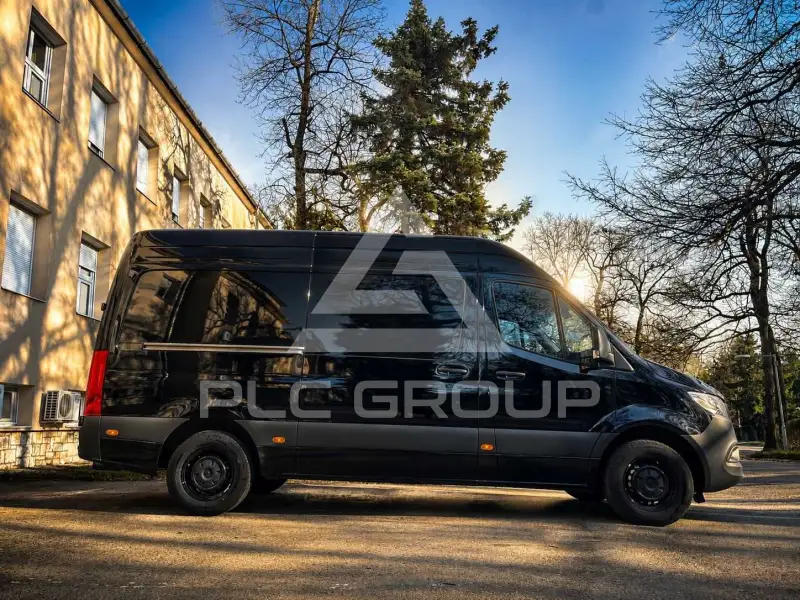 2025 Mercedes Benz Sprinter