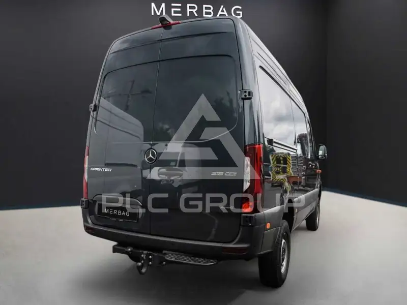 2025 Mercedes Benz Sprinter
