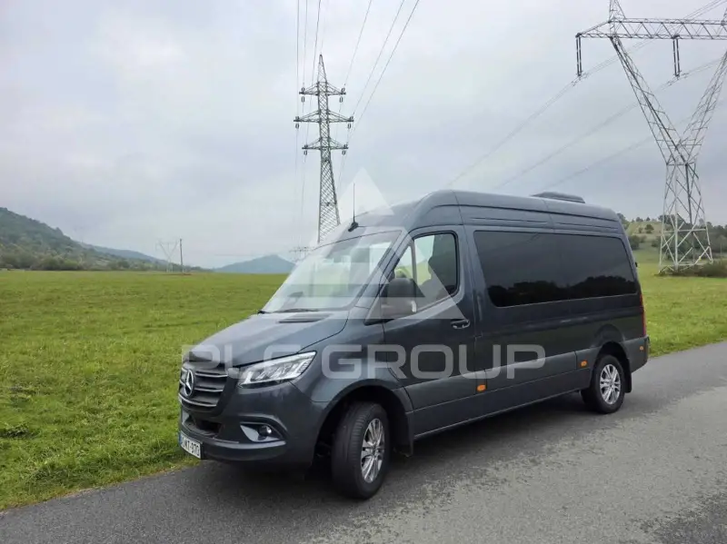 2025 Mercedes Benz Sprinter
