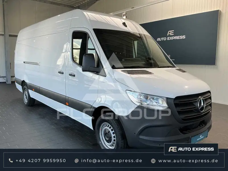 2025 Mercedes Benz Sprinter