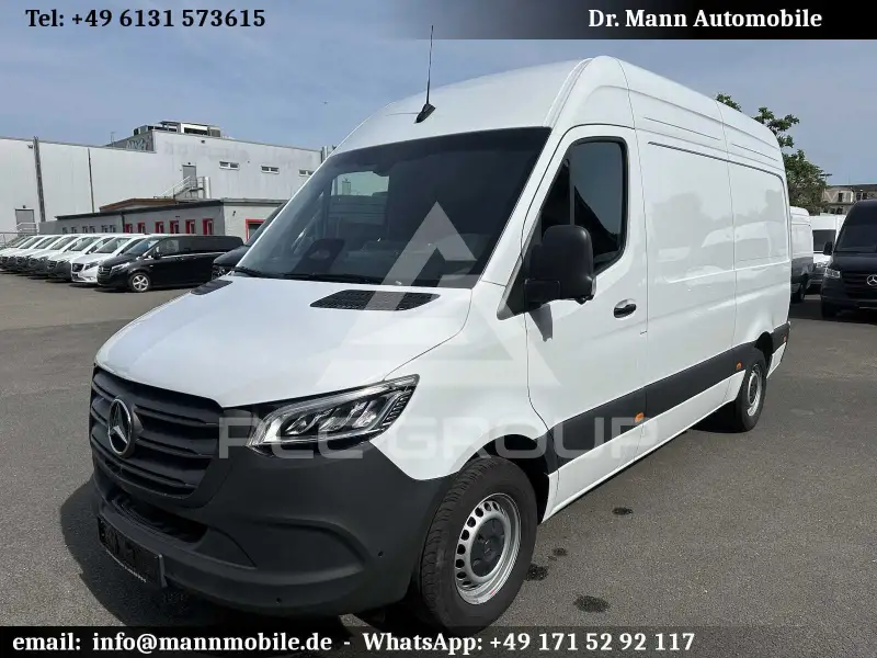 2025 Mercedes Benz Sprinter