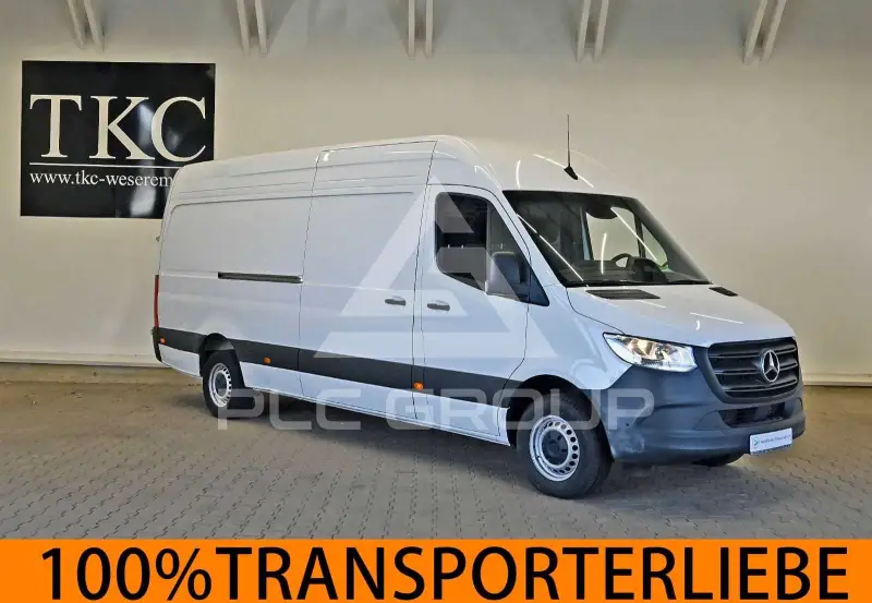 2025 Mercedes Benz Sprinter