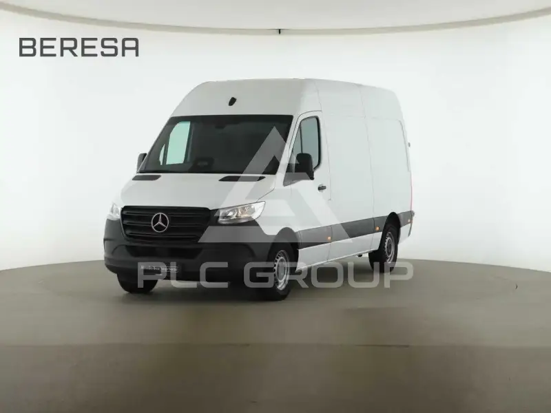 2025 Mercedes Benz Sprinter