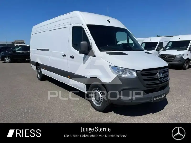 2025 Mercedes Benz Sprinter