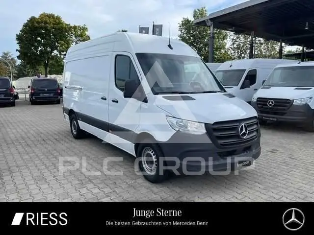 2025 Mercedes Benz Sprinter