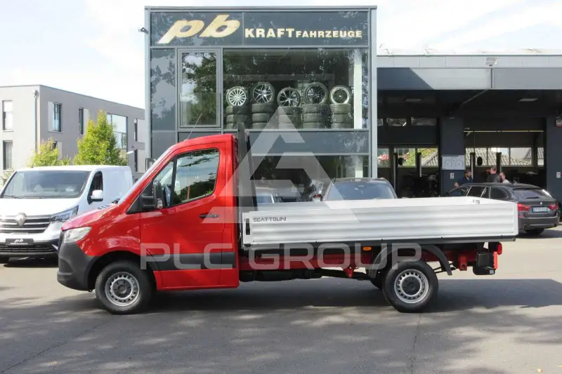 2025 Mercedes Benz Sprinter