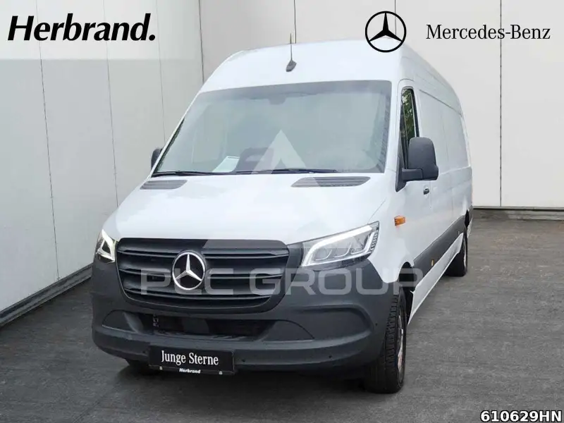 2025 Mercedes Benz Sprinter