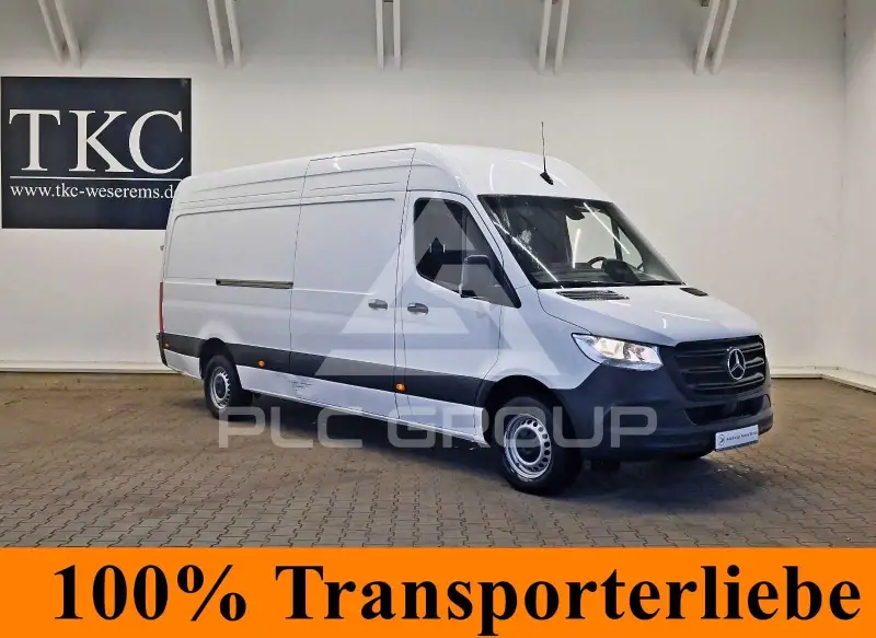 2025 Mercedes Benz Sprinter